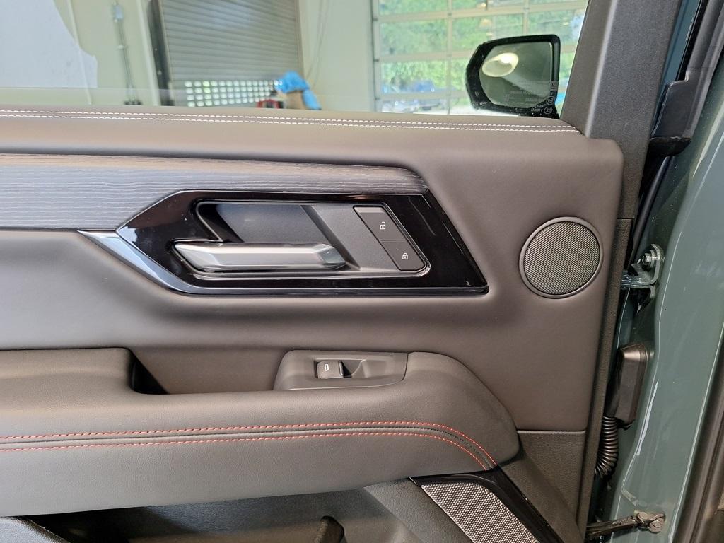 new 2025 GMC Yukon car, priced at $99,835