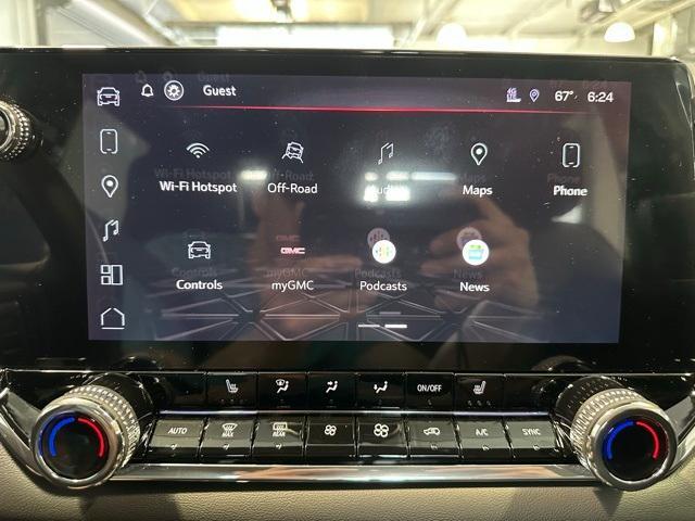 new 2025 GMC Canyon car, priced at $38,749