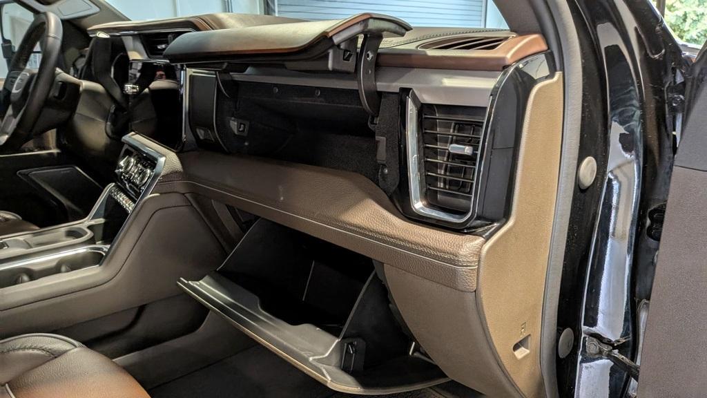 used 2024 GMC Sierra 2500 car, priced at $72,497