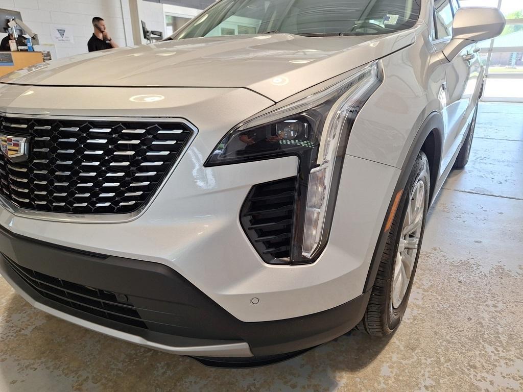 used 2020 Cadillac XT4 car, priced at $24,997