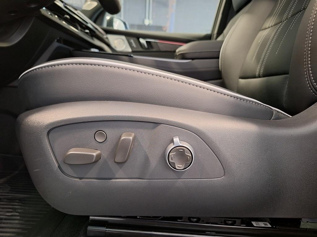 new 2025 Buick Enclave car, priced at $62,925