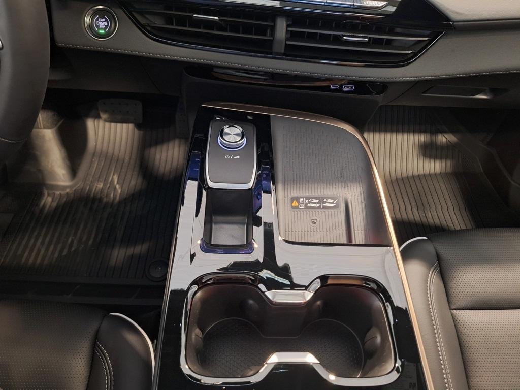 new 2025 Buick Enclave car, priced at $62,925