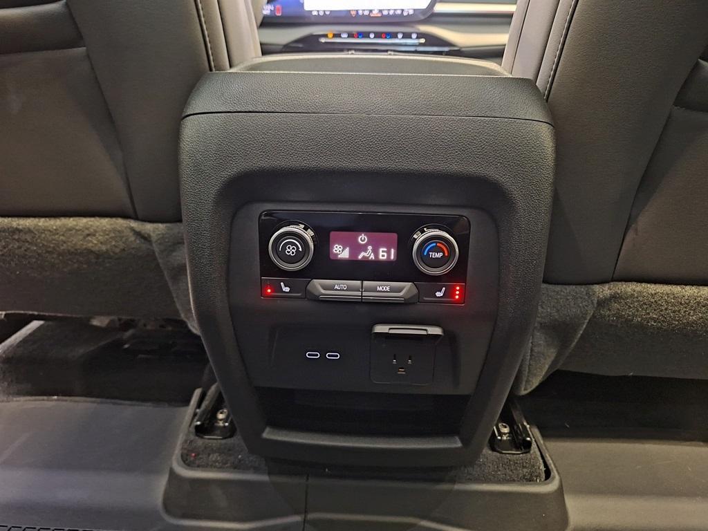 new 2025 Buick Enclave car, priced at $62,925