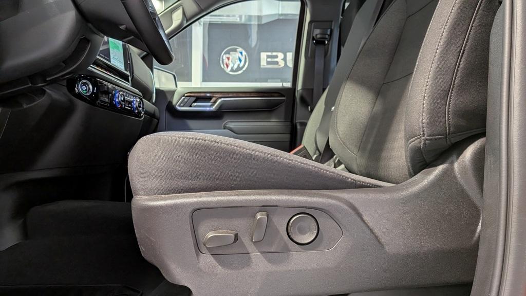 new 2025 GMC Sierra 1500 car, priced at $56,499