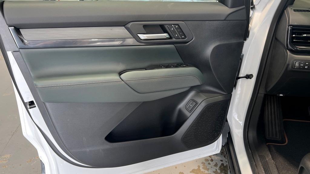 new 2026 GMC Terrain car, priced at $41,299