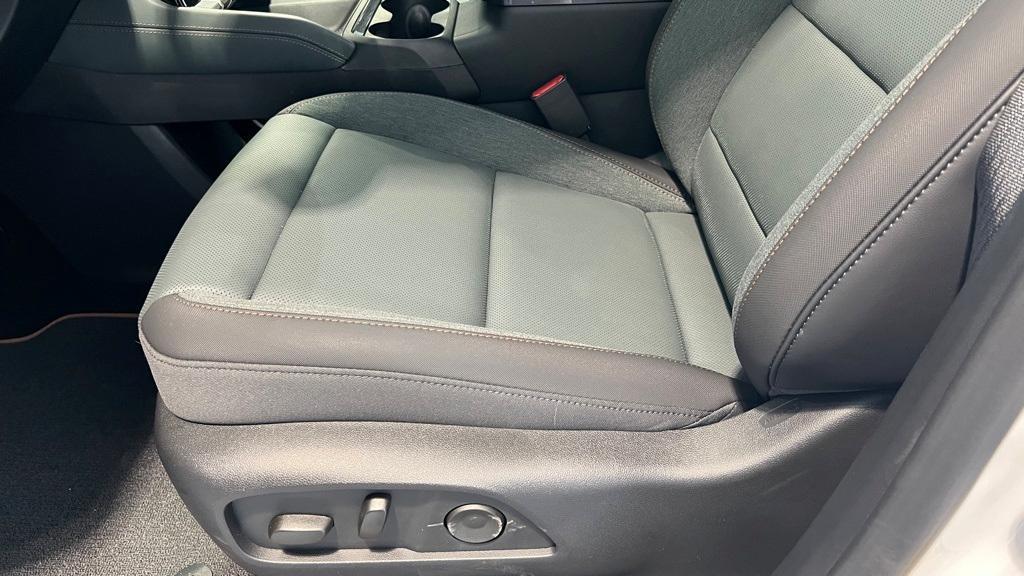 new 2026 GMC Terrain car, priced at $41,299