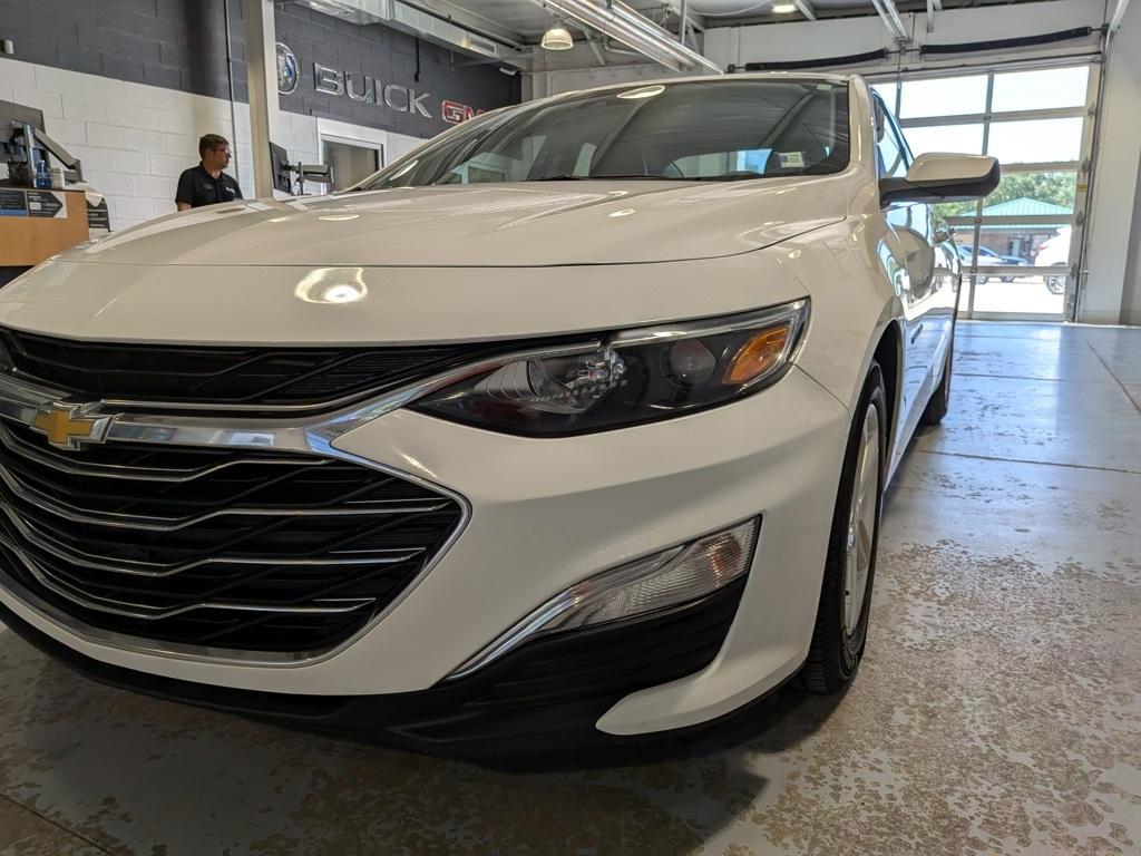 used 2020 Chevrolet Malibu car, priced at $14,994