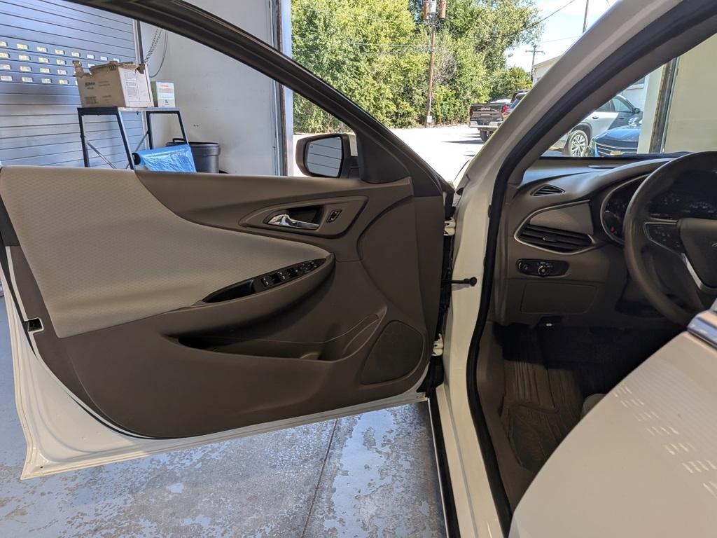 used 2020 Chevrolet Malibu car, priced at $14,994