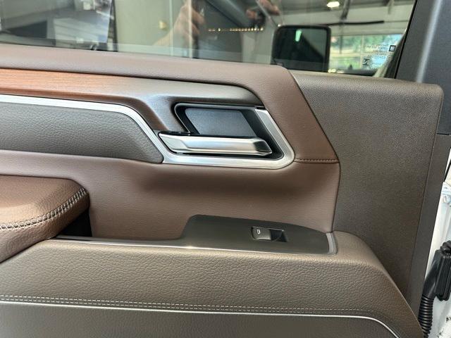 new 2025 GMC Sierra 2500 car, priced at $89,999