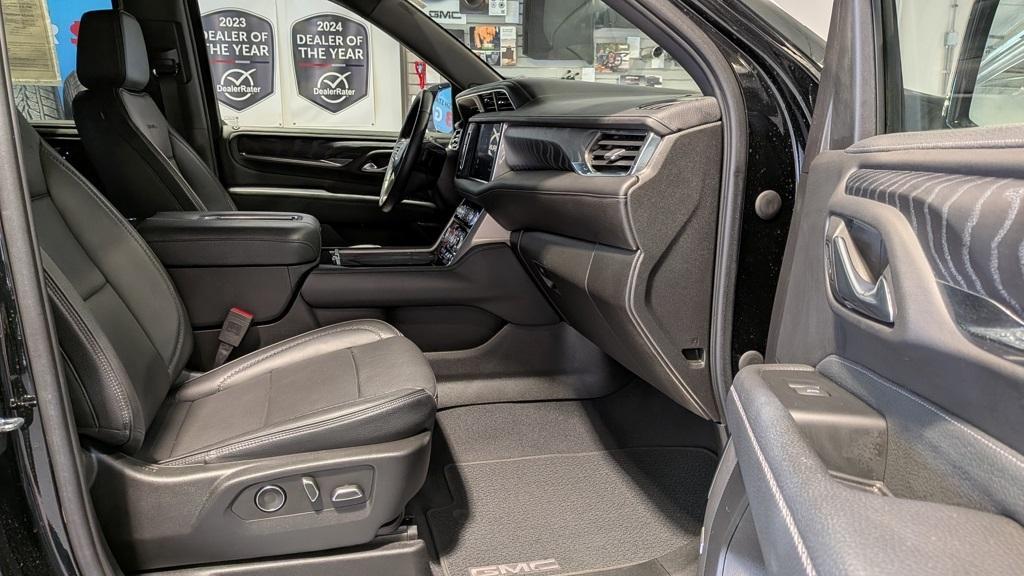 used 2023 GMC Yukon car, priced at $63,499