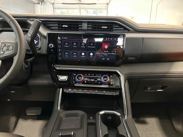 new 2025 GMC Sierra 2500 car, priced at $85,265