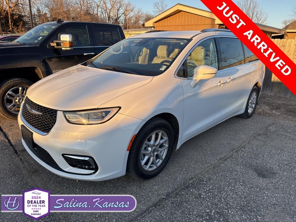 used 2021 Chrysler Pacifica car