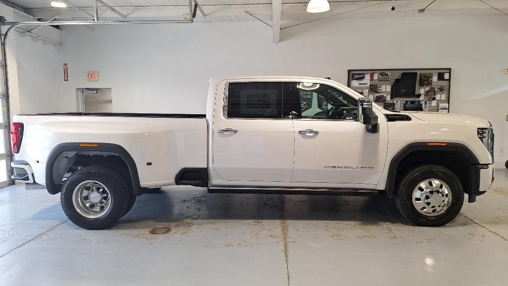 new 2024 GMC Sierra 3500 car, priced at $103,955