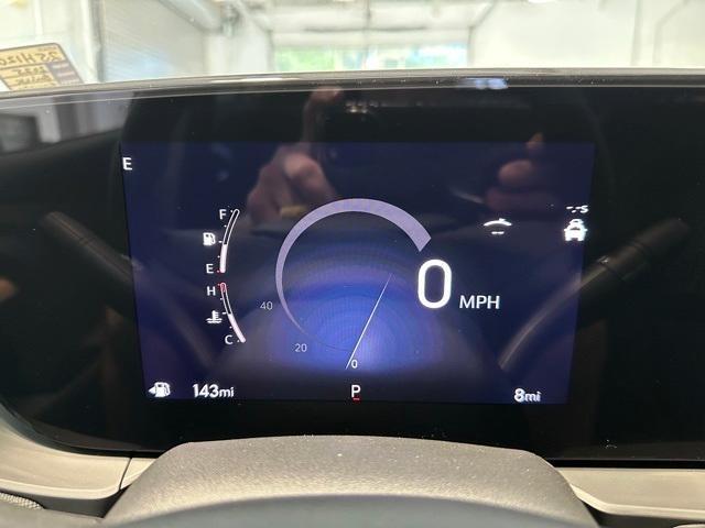 new 2025 Buick Envista car, priced at $26,409