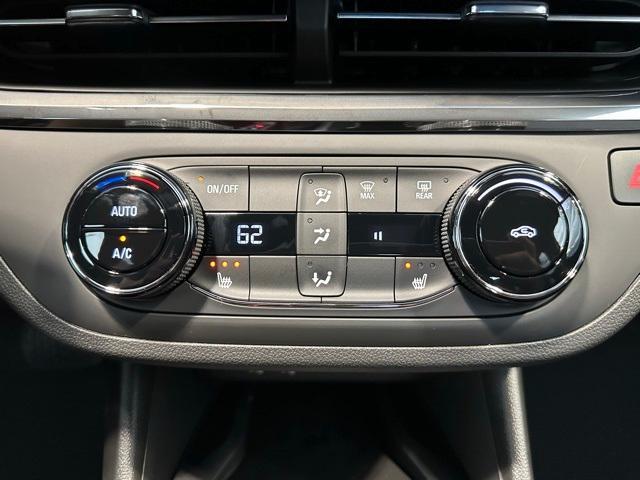 new 2025 Buick Envista car, priced at $26,409