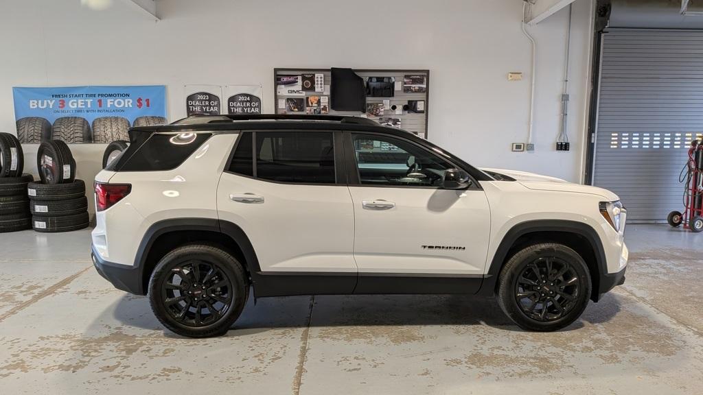 new 2026 GMC Terrain car, priced at $38,394