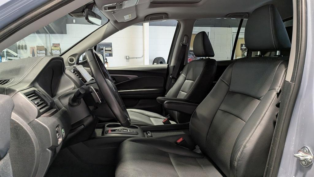 used 2023 Honda Ridgeline car, priced at $33,999