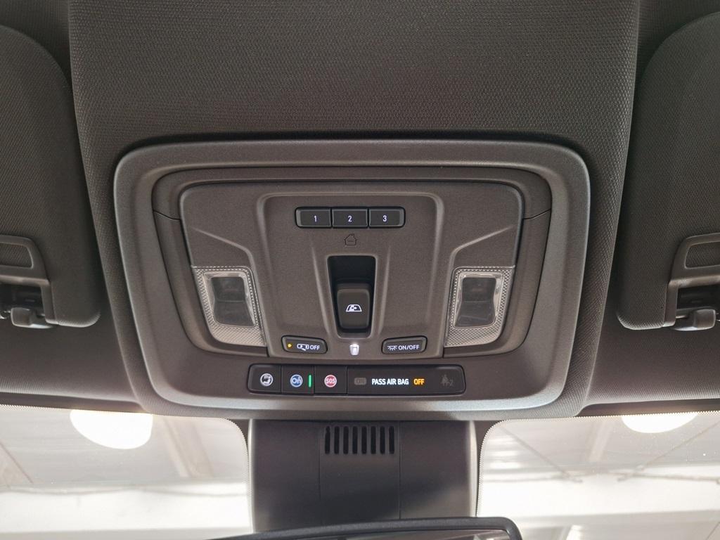 new 2025 GMC Sierra 2500 car, priced at $79,065