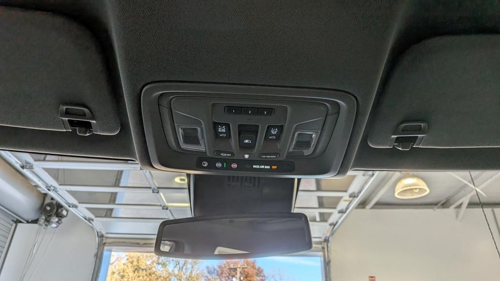 used 2025 GMC Sierra 1500 car, priced at $55,999