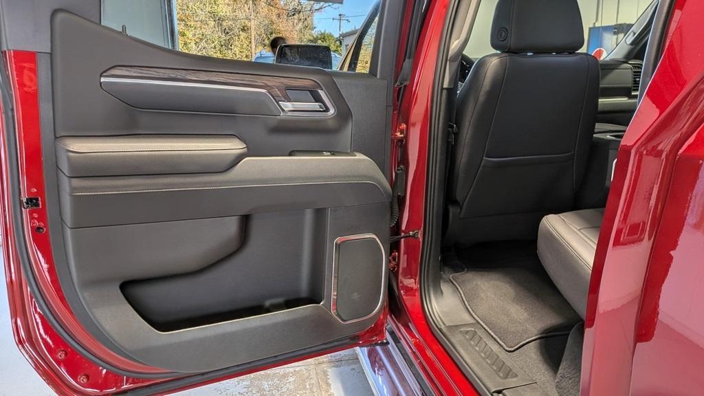 used 2025 GMC Sierra 1500 car, priced at $55,999