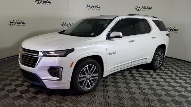 used 2023 Chevrolet Traverse car, priced at $44,999