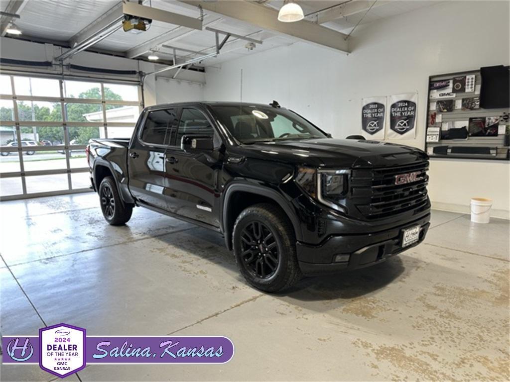new 2025 GMC Sierra 1500 car, priced at $64,555