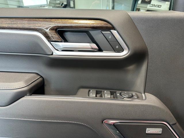 new 2025 GMC Sierra 1500 car, priced at $64,555