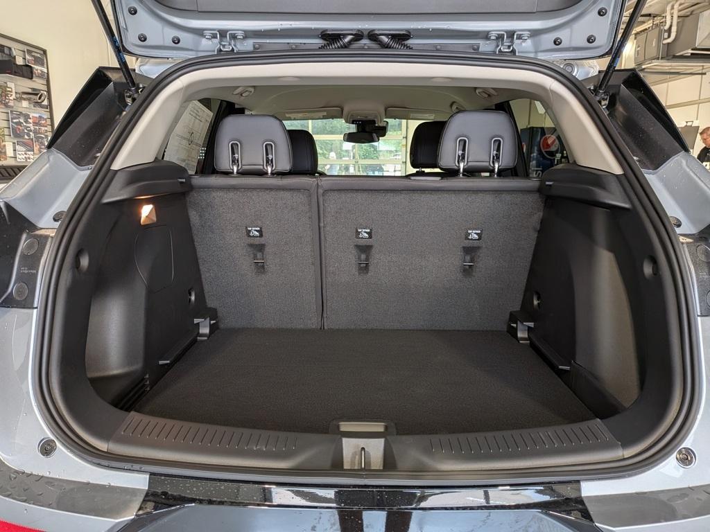 new 2026 Buick Encore GX car, priced at $27,675