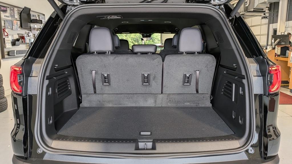 new 2026 GMC Acadia car