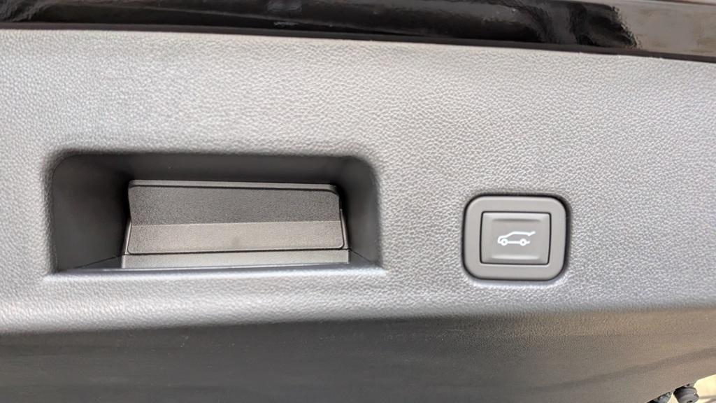 new 2026 GMC Acadia car