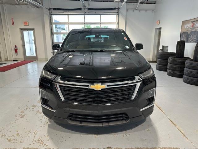 used 2023 Chevrolet Traverse car, priced at $33,498