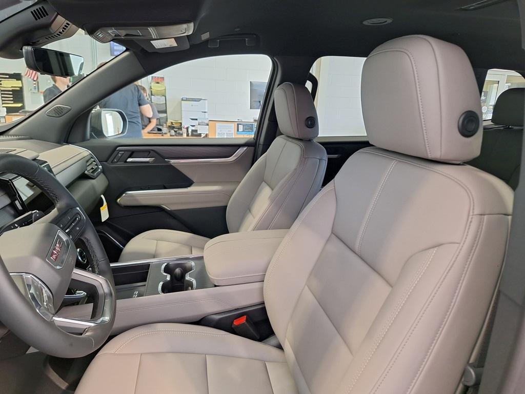 new 2026 GMC Acadia car, priced at $49,999