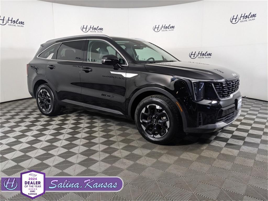 used 2024 Kia Sorento car, priced at $27,997