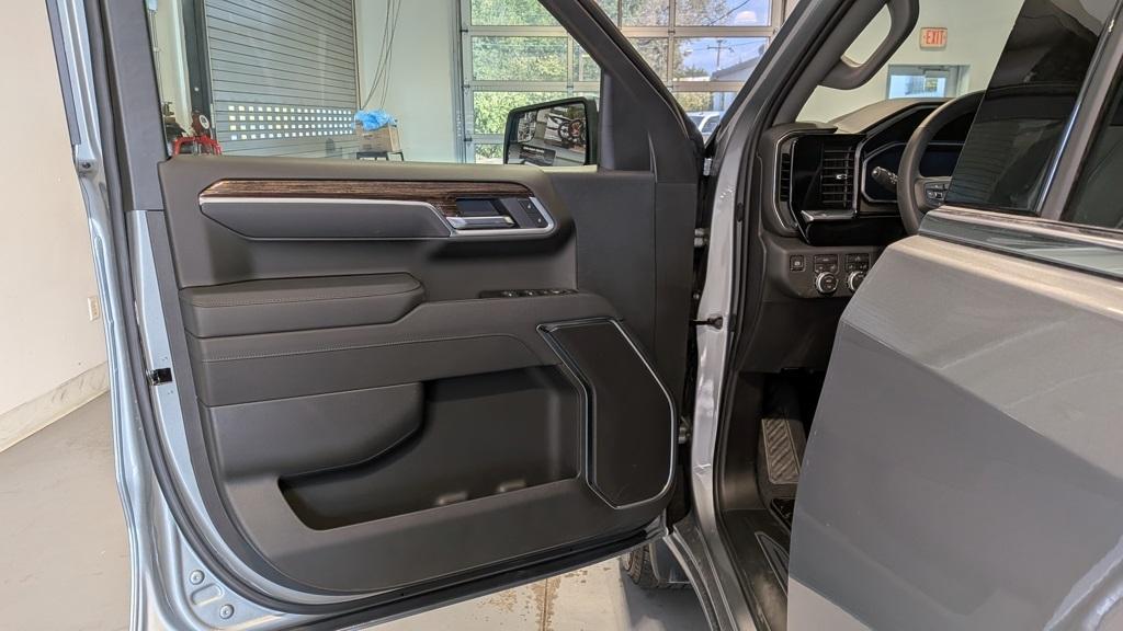 new 2026 GMC Sierra 1500 car, priced at $53,999