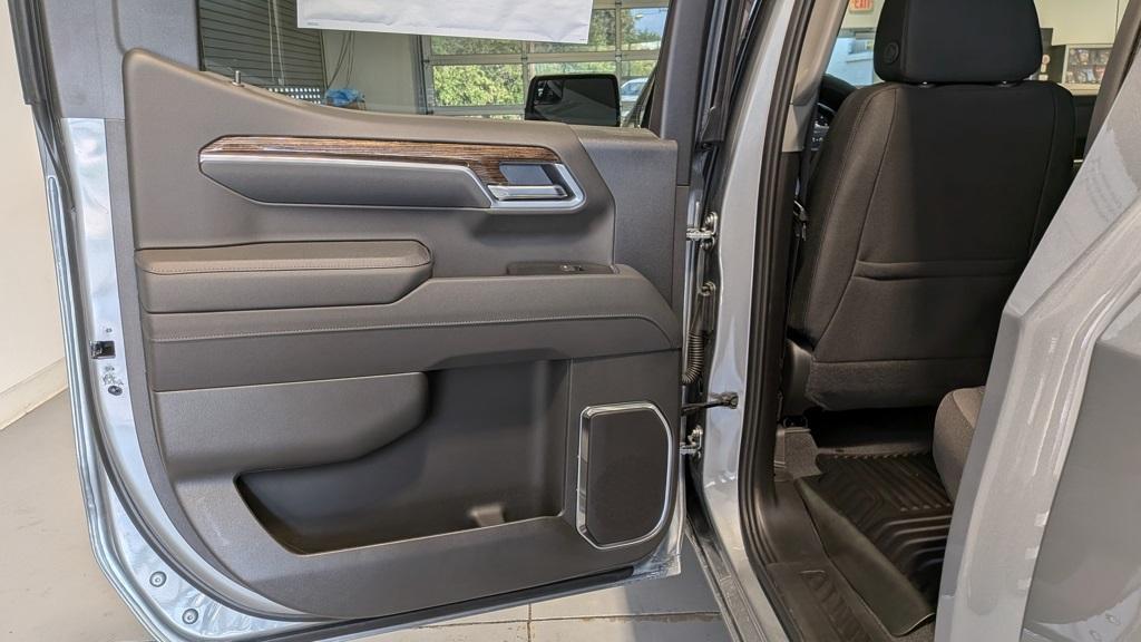 new 2026 GMC Sierra 1500 car, priced at $53,999