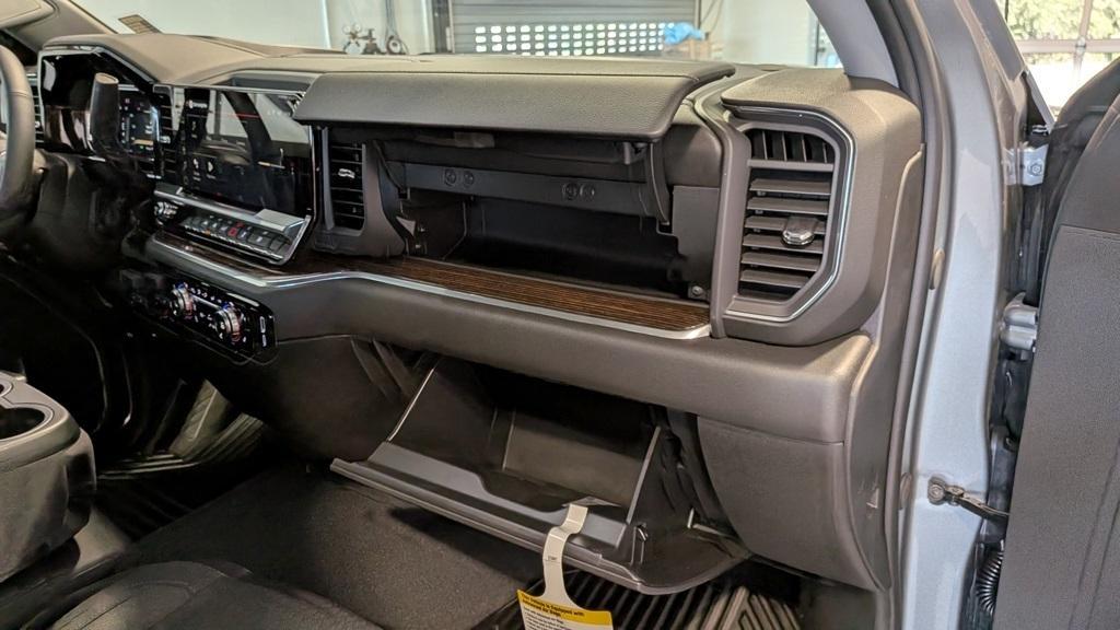 new 2026 GMC Sierra 1500 car, priced at $53,999