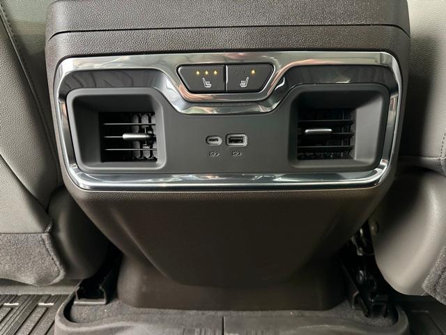 new 2025 GMC Sierra 1500 car, priced at $67,915