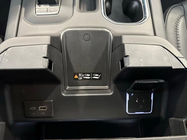 new 2025 GMC Sierra 1500 car, priced at $78,299