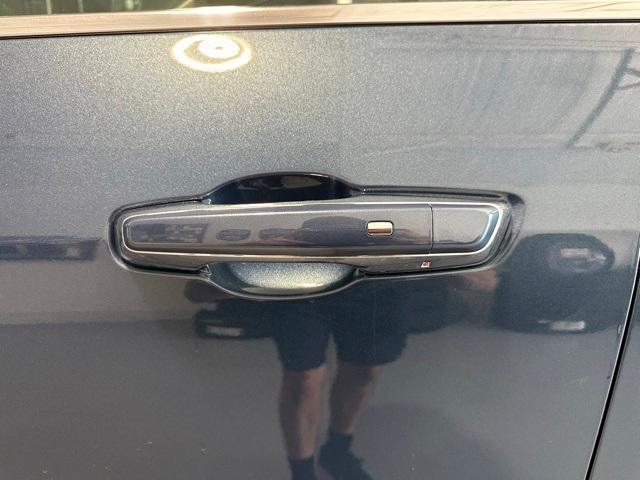 new 2025 Buick Enclave car, priced at $65,425