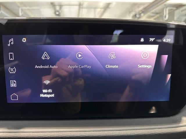 new 2025 Buick Envista car, priced at $26,749