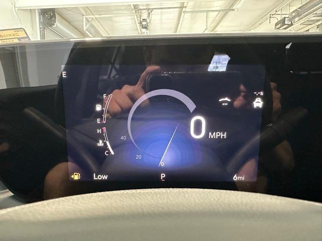 new 2025 Buick Envista car, priced at $26,749