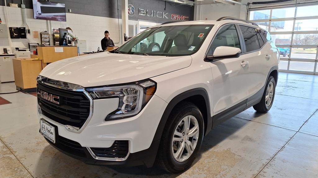 new 2024 GMC Terrain car, priced at $28,999