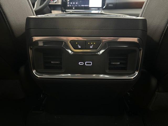 new 2025 GMC Sierra 1500 car, priced at $75,250