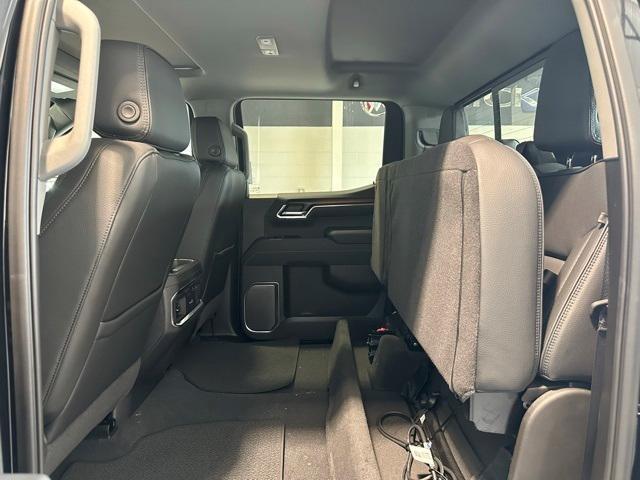 new 2025 GMC Sierra 1500 car, priced at $75,250