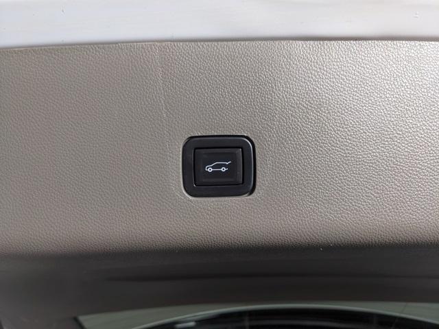 used 2020 Chevrolet Traverse car, priced at $16,999