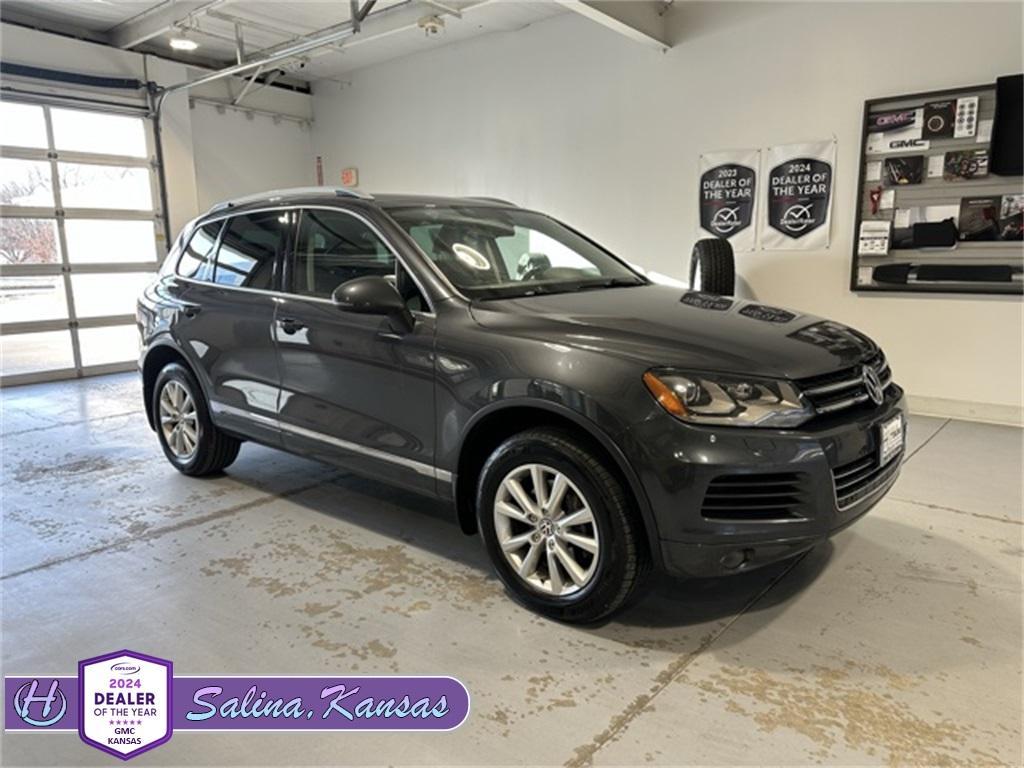 used 2014 Volkswagen Touareg car, priced at $17,499