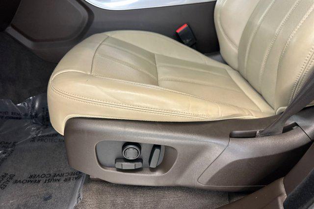 used 2018 Land Rover Range Rover Sport car, priced at $24,388