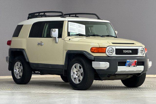 used 2008 Toyota FJ Cruiser car, priced at $15,998