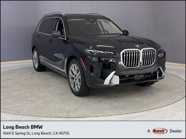 new 2025 BMW X7 car, priced at $89,605