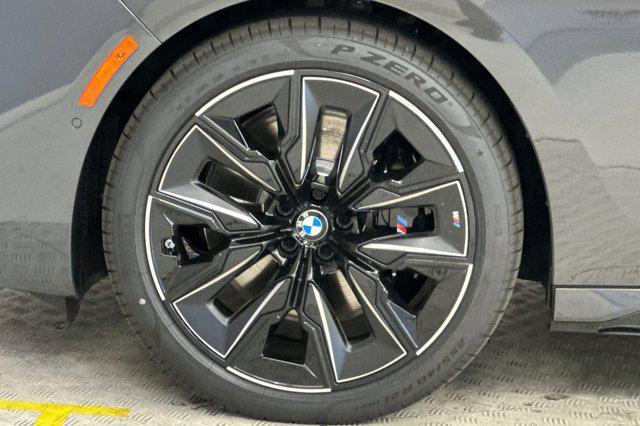 new 2025 BMW 760 car, priced at $129,175